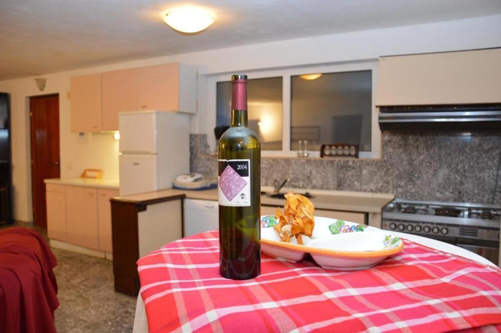 Apartments Athena Nova Vas  ภายนอก รูปภาพ